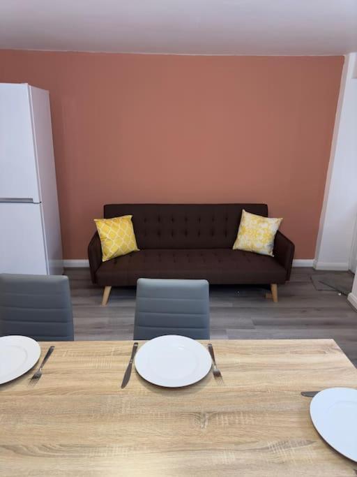 Hackney Mid & Long-term
