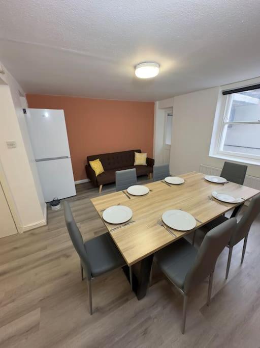 Hackney Mid & Long-term *