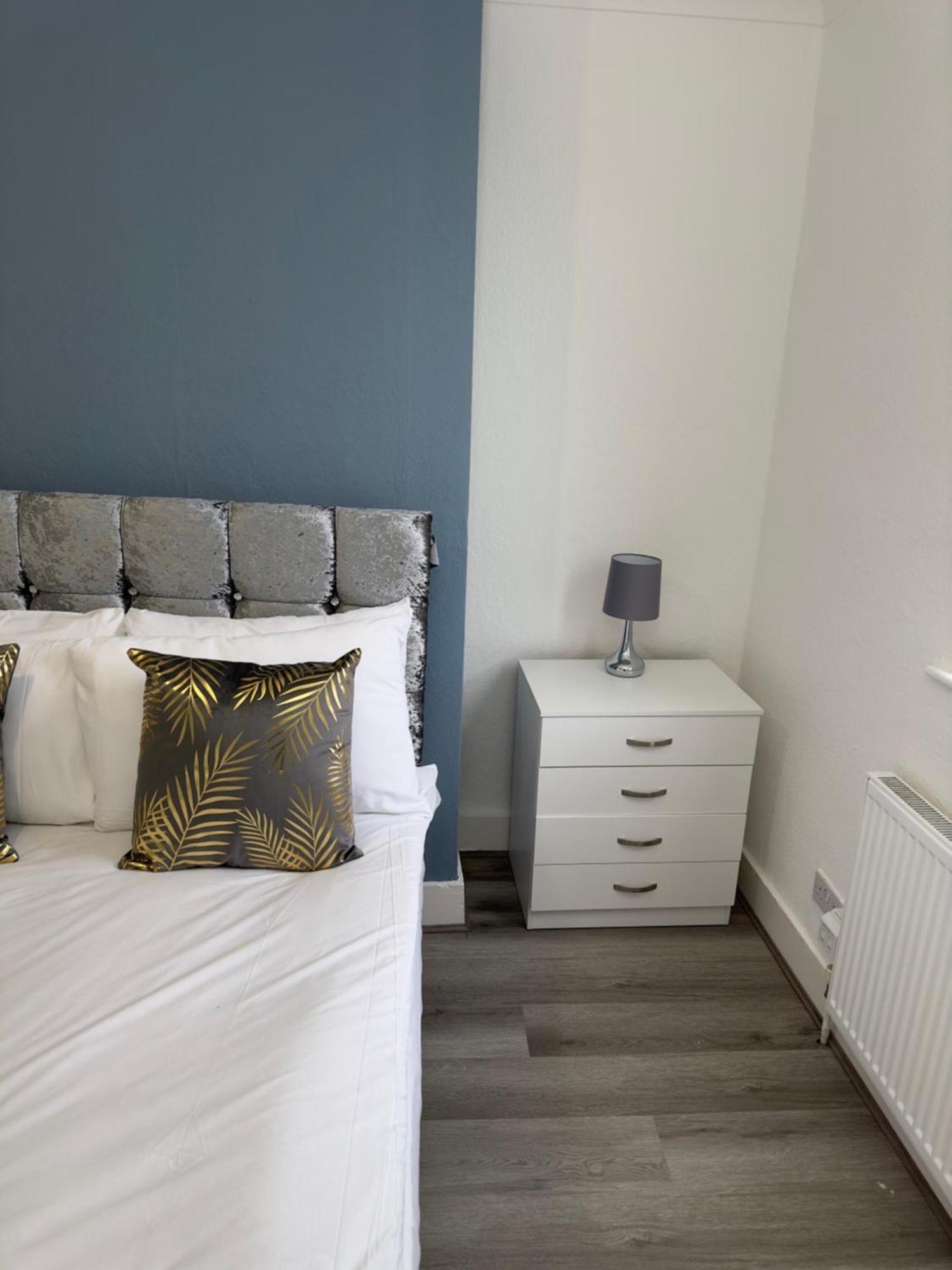 Hackney Mid & Long-term Holiday home