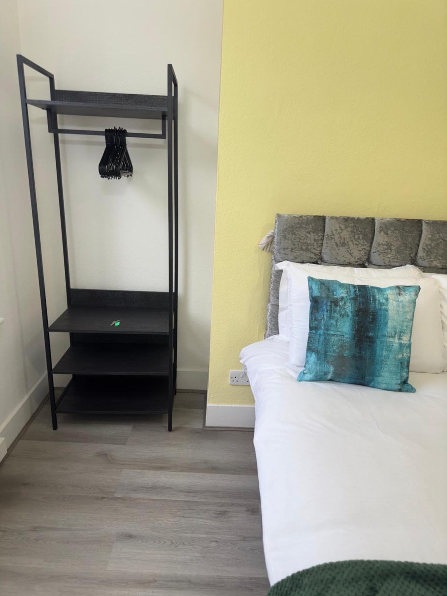 Hackney Mid & Long-term Holiday home