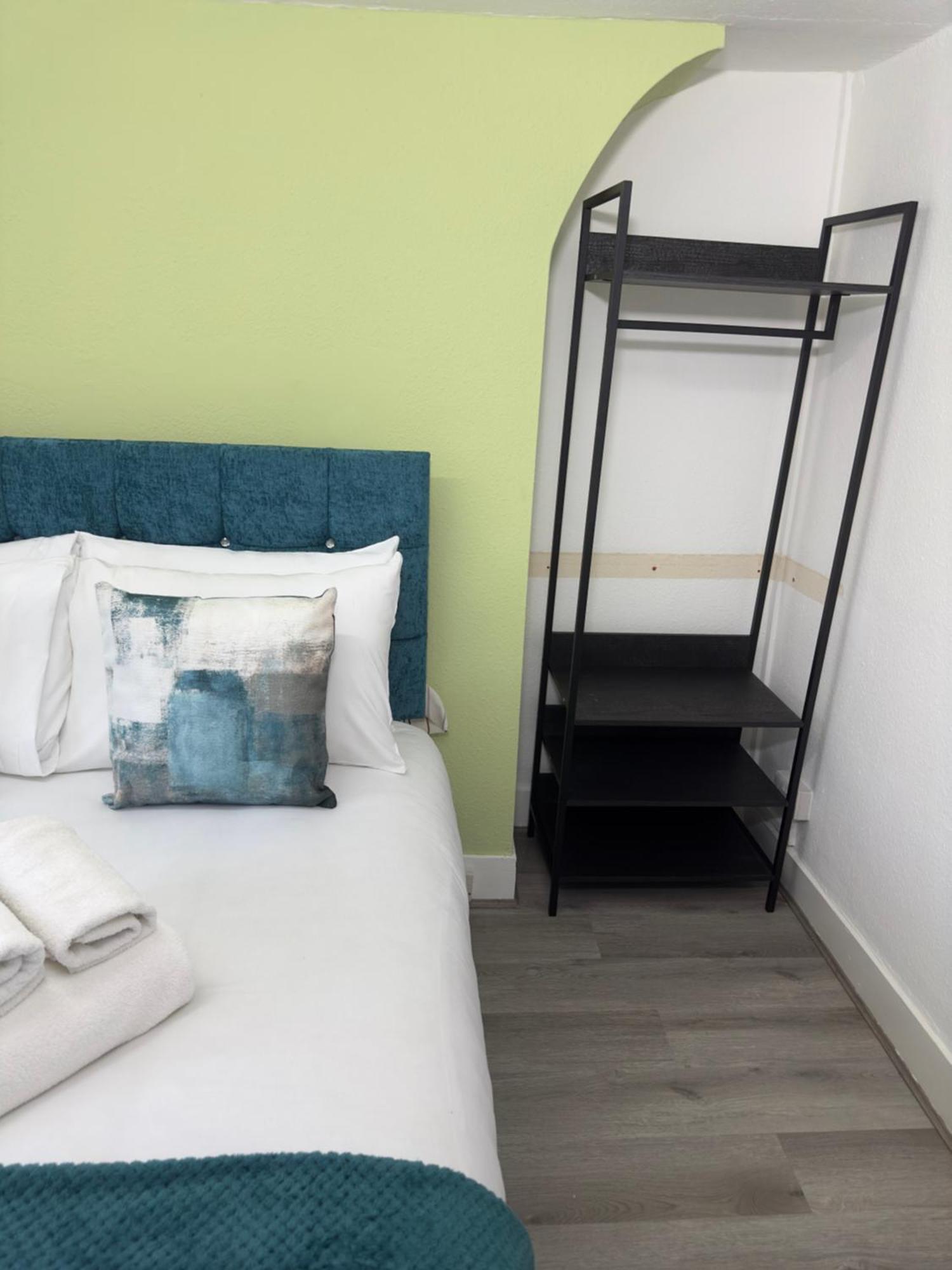 Hackney Mid & Long-term Holiday home London