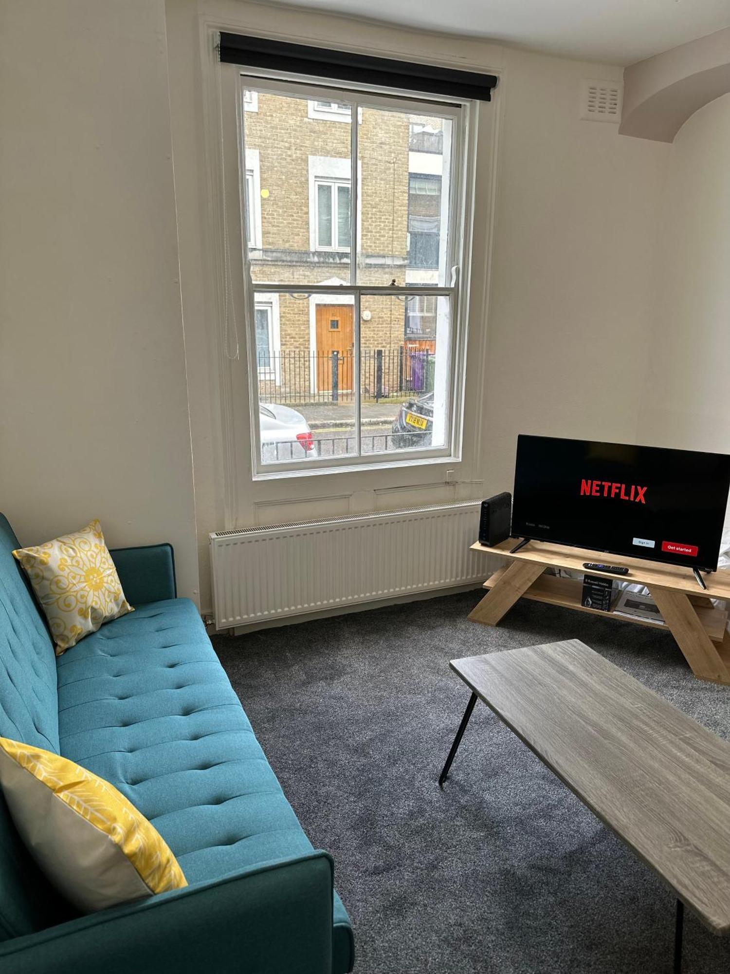 Hackney Mid & Long-term Holiday home *