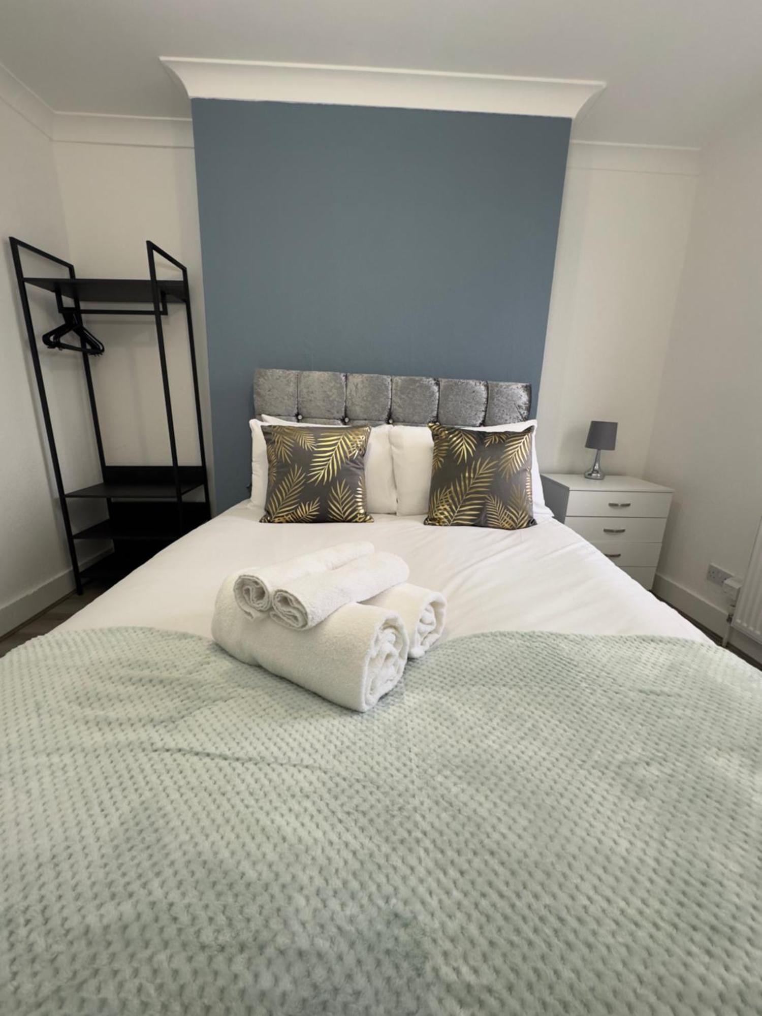 Holiday home Hackney Mid & Long-term London