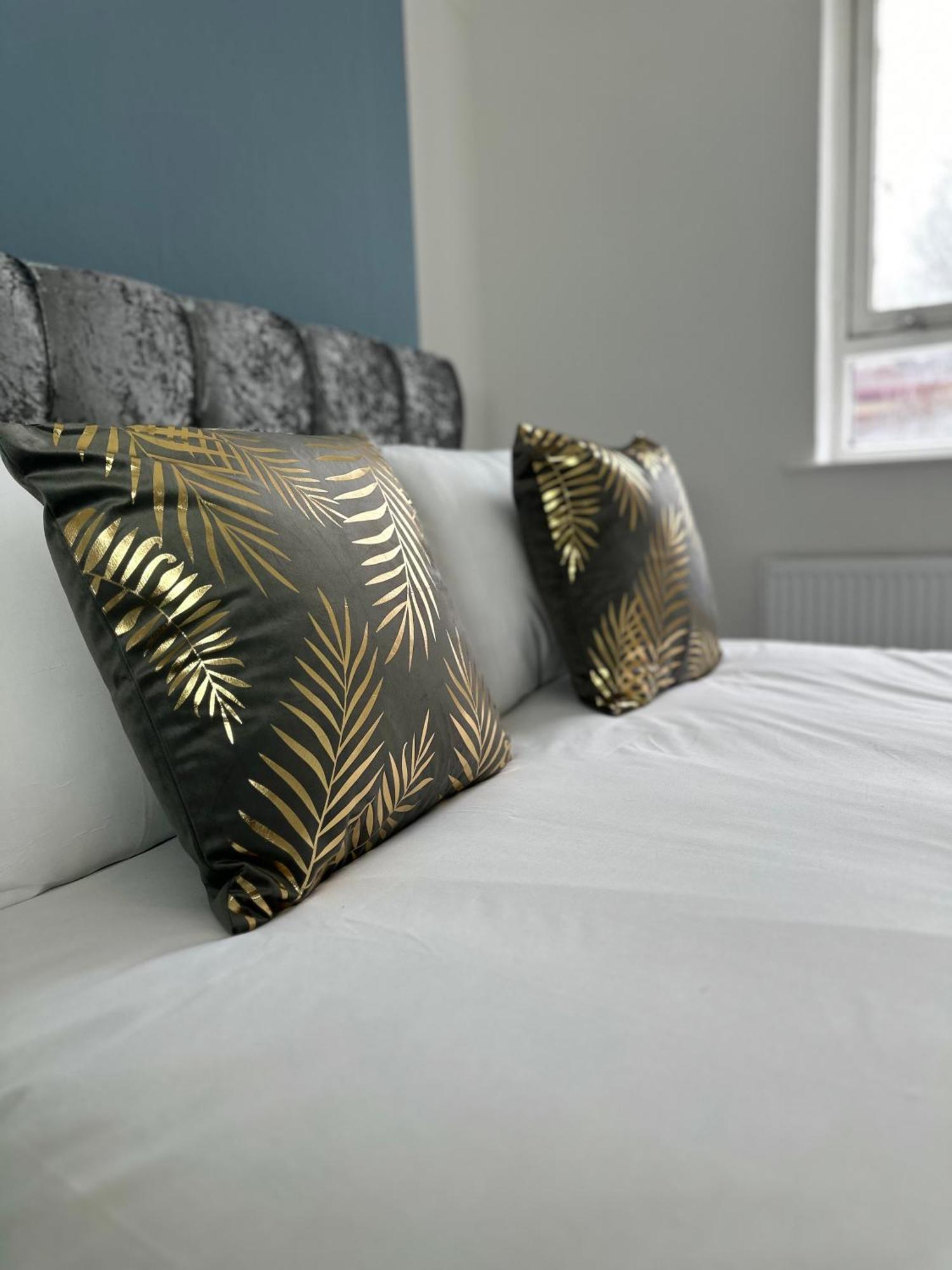 Hackney Mid & Long-term London
